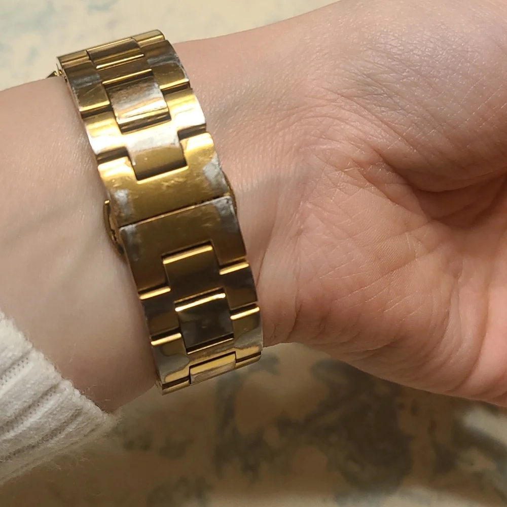 Movado Bold Rose Gold Used Needs Battery - Picture 4 of 8